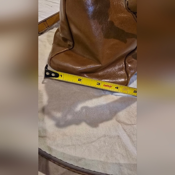 HOBO Brown Leather Shoulder Bag Shelia Medium - Picture 5 of 14